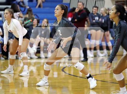 Thumbnail 1 in Rouse @ Leander photogallery.