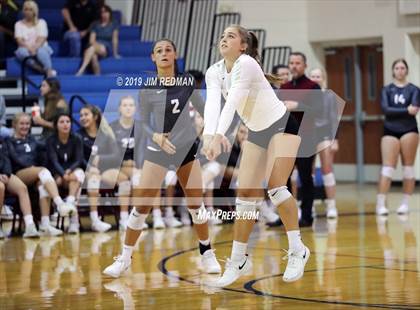 Thumbnail 2 in Rouse @ Leander photogallery.