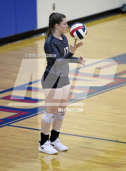 Thumbnail 3 in Rouse @ Leander photogallery.