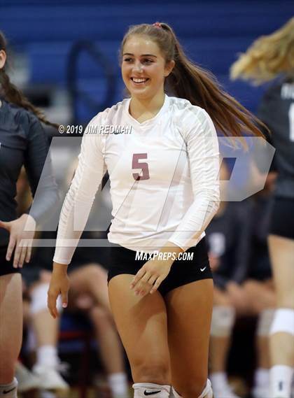 Thumbnail 1 in Rouse @ Leander photogallery.