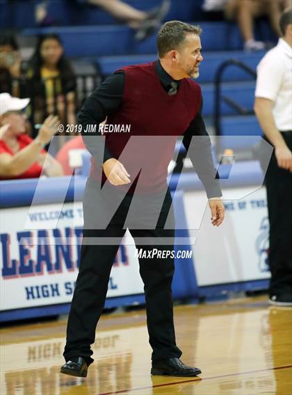 Thumbnail 3 in Rouse @ Leander photogallery.