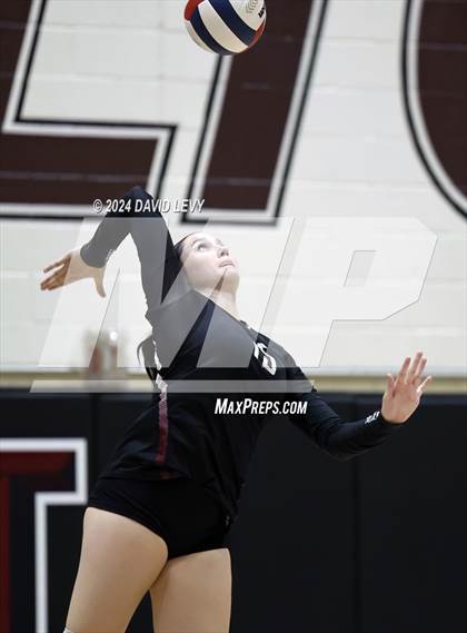 Thumbnail 3 in Corona del Sol @ Hamilton photogallery.