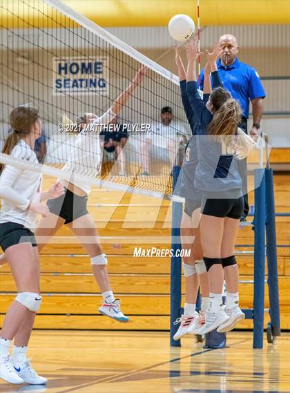 Thumbnail 2 in University Christian @ Fayetteville Academy photogallery.