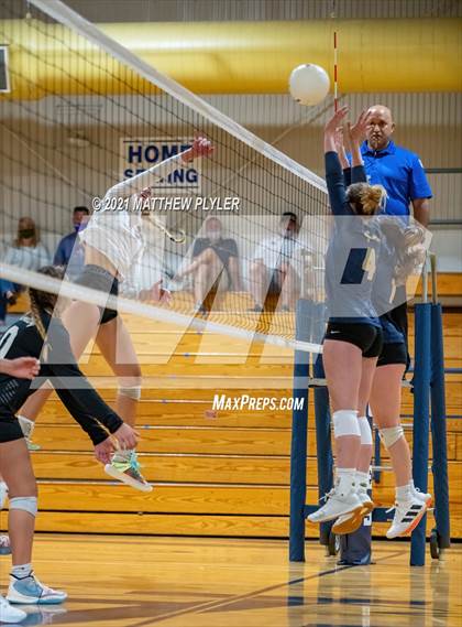 Thumbnail 1 in University Christian @ Fayetteville Academy photogallery.