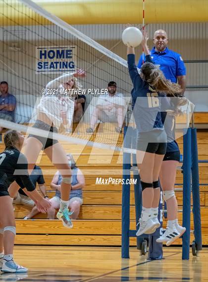 Thumbnail 1 in University Christian @ Fayetteville Academy photogallery.