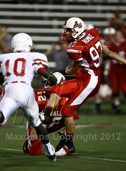 Thumbnail 2 in Lakota West vs. La Salle (Crosstown Showdown) photogallery.