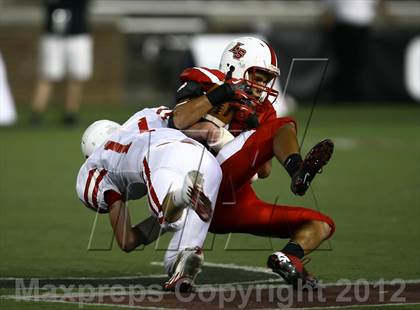 Thumbnail 2 in Lakota West vs. La Salle (Crosstown Showdown) photogallery.