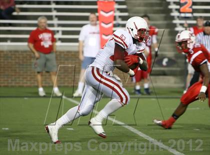 Thumbnail 3 in Lakota West vs. La Salle (Crosstown Showdown) photogallery.