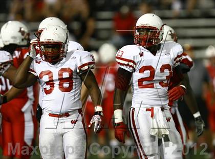 Thumbnail 2 in Lakota West vs. La Salle (Crosstown Showdown) photogallery.