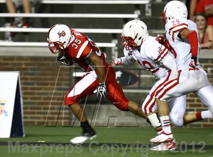 Thumbnail 3 in Lakota West vs. La Salle (Crosstown Showdown) photogallery.
