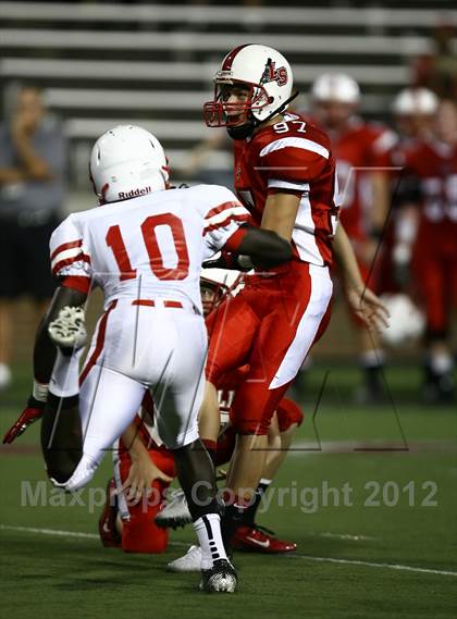 Thumbnail 3 in Lakota West vs. La Salle (Crosstown Showdown) photogallery.