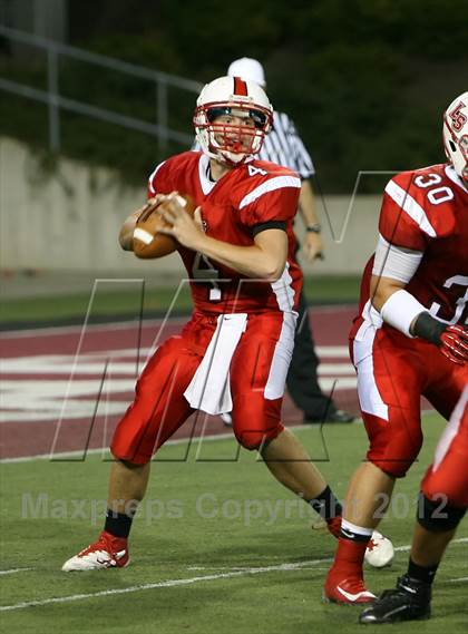 Thumbnail 2 in Lakota West vs. La Salle (Crosstown Showdown) photogallery.