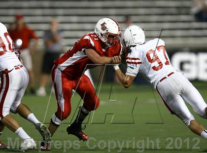 Thumbnail 1 in Lakota West vs. La Salle (Crosstown Showdown) photogallery.