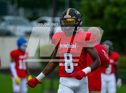 Thumbnail 1 in Robeson All-Star Classic photogallery.