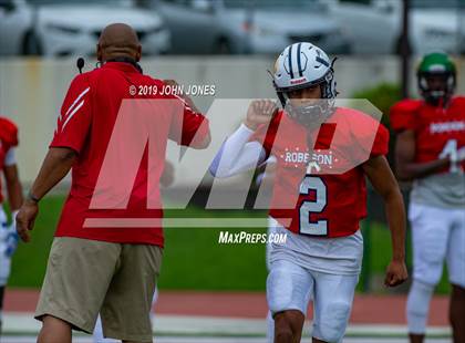 Thumbnail 2 in Robeson All-Star Classic photogallery.