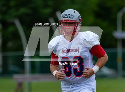 Thumbnail 3 in Robeson All-Star Classic photogallery.