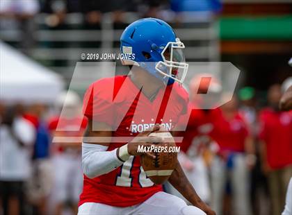 Thumbnail 1 in Robeson All-Star Classic photogallery.
