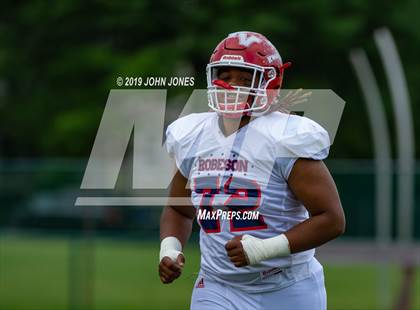 Thumbnail 3 in Robeson All-Star Classic photogallery.