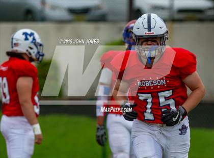 Thumbnail 3 in Robeson All-Star Classic photogallery.