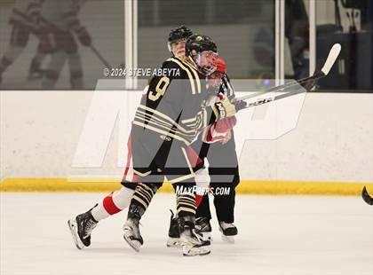 Thumbnail 1 in Regis Jesuit vs. Monarch (CHSAA 5A Frozen Four) photogallery.