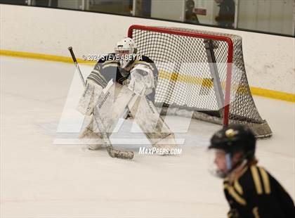 Thumbnail 2 in Regis Jesuit vs. Monarch (CHSAA 5A Frozen Four) photogallery.