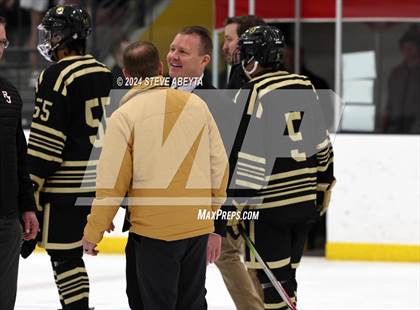 Thumbnail 3 in Regis Jesuit vs. Monarch (CHSAA 5A Frozen Four) photogallery.