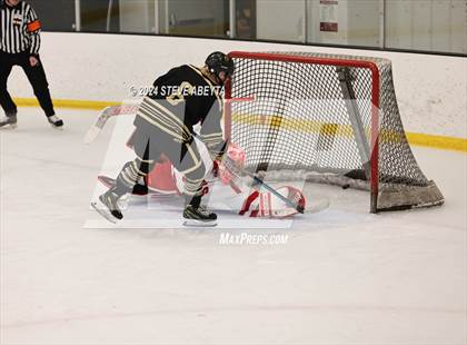 Thumbnail 1 in Regis Jesuit vs. Monarch (CHSAA 5A Frozen Four) photogallery.