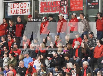 Thumbnail 1 in Regis Jesuit vs. Monarch (CHSAA 5A Frozen Four) photogallery.