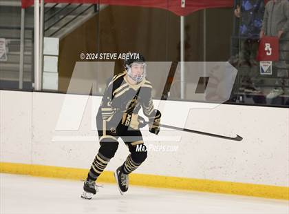 Thumbnail 3 in Regis Jesuit vs. Monarch (CHSAA 5A Frozen Four) photogallery.
