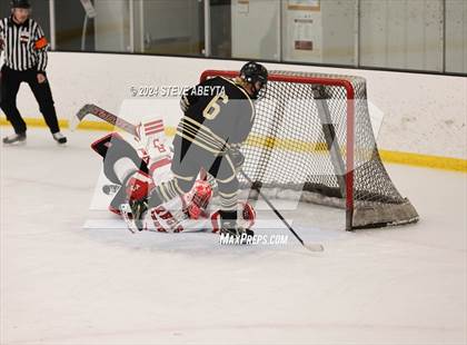 Thumbnail 2 in Regis Jesuit vs. Monarch (CHSAA 5A Frozen Four) photogallery.