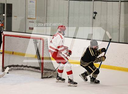 Thumbnail 1 in Regis Jesuit vs. Monarch (CHSAA 5A Frozen Four) photogallery.