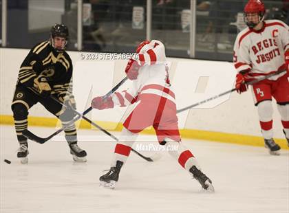 Thumbnail 3 in Regis Jesuit vs. Monarch (CHSAA 5A Frozen Four) photogallery.