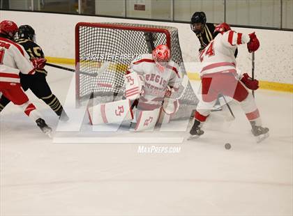 Thumbnail 2 in Regis Jesuit vs. Monarch (CHSAA 5A Frozen Four) photogallery.