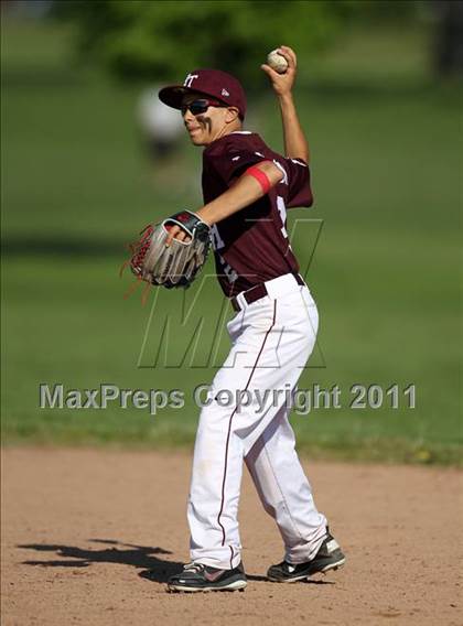 Thumbnail 3 in Hutchinson-Central Tech @ Hamburg photogallery.