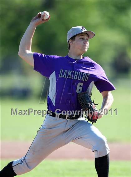Thumbnail 2 in Hutchinson-Central Tech @ Hamburg photogallery.