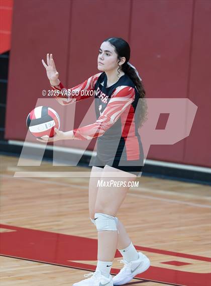 Thumbnail 1 in Maryvale @ Dysart photogallery.