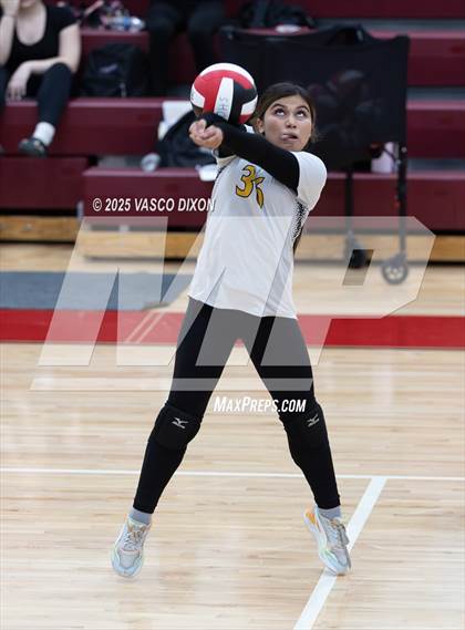 Thumbnail 1 in Maryvale @ Dysart photogallery.
