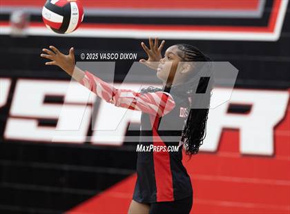 Thumbnail 1 in Maryvale @ Dysart photogallery.