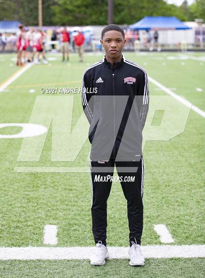 Thumbnail 3 in IHSAA Regional Boys Track  photogallery.