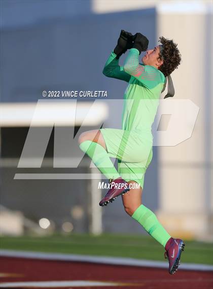 Thumbnail 3 in Glenn @ Dripping Springs (UIL 5A Bi-District Playoff) photogallery.