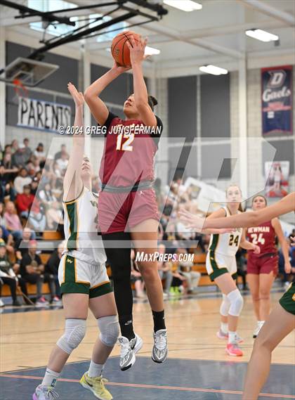 Thumbnail 3 in San Ramon Valley vs. Cardinal Newman (CIF NCS Open Finals) photogallery.