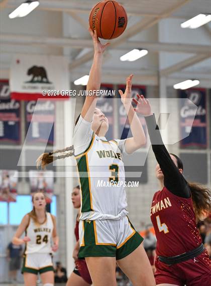 Thumbnail 2 in San Ramon Valley vs. Cardinal Newman (CIF NCS Open Finals) photogallery.
