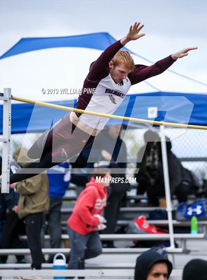 Thumbnail 2 in Kingston Tiger Relays  (Boys Afternoon Events) photogallery.