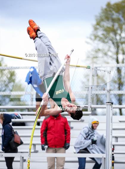 Thumbnail 3 in Kingston Tiger Relays  (Boys Afternoon Events) photogallery.