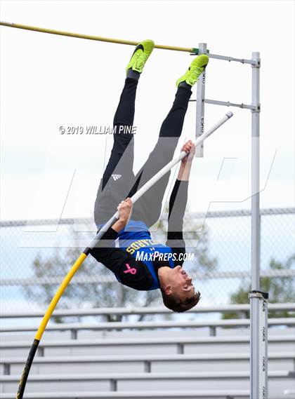 Thumbnail 2 in Kingston Tiger Relays  (Boys Afternoon Events) photogallery.