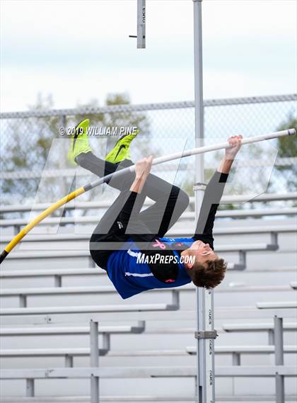 Thumbnail 3 in Kingston Tiger Relays  (Boys Afternoon Events) photogallery.