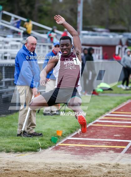 Thumbnail 1 in Kingston Tiger Relays  (Boys Afternoon Events) photogallery.