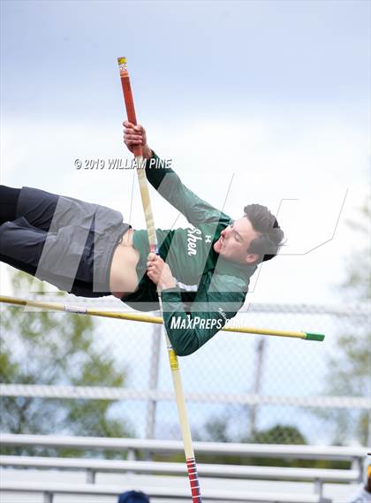 Thumbnail 3 in Kingston Tiger Relays  (Boys Afternoon Events) photogallery.