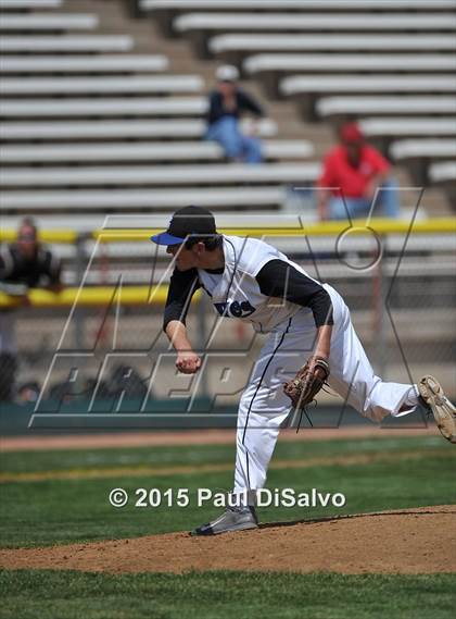 Thumbnail 3 in Grandview vs. Mountain Vista (CHSAA 5A Semi-Final) photogallery.