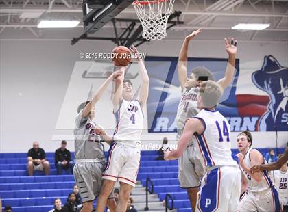 Thumbnail 1 in Dawson vs. Pearce (McDonald's Texas Invitational) photogallery.